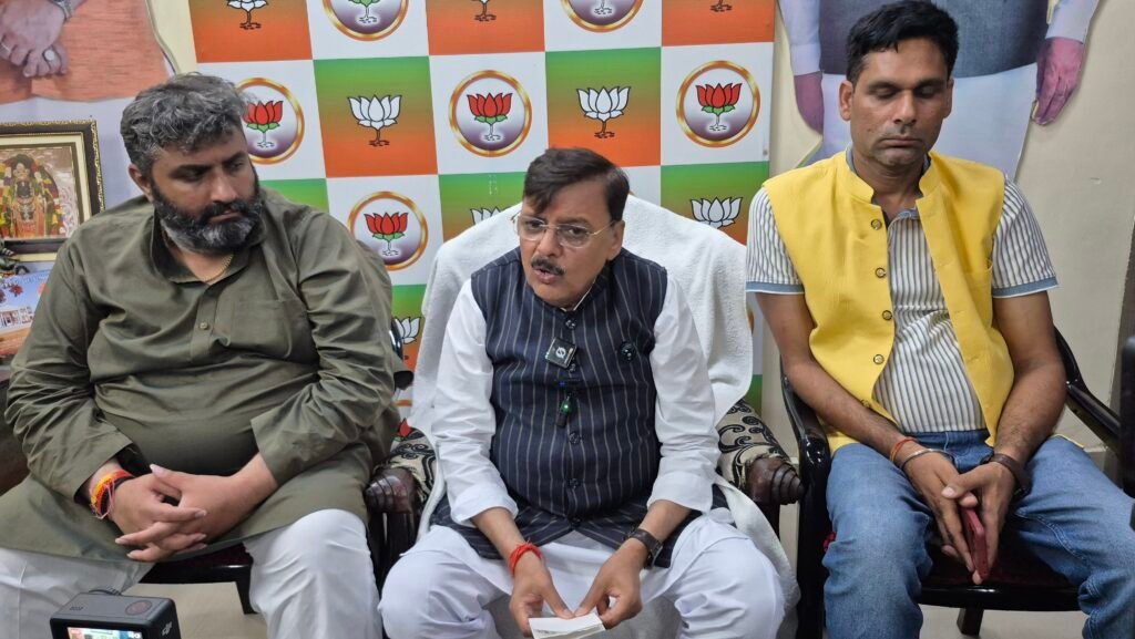 किच्छा की चार सड़कों के लिए ₹2.18 करोड़ मंजूर, राजेश शुक्ला ने सीएम धामी का जताया आभार